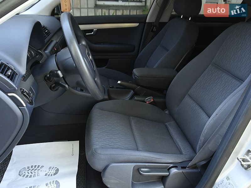 Седан Audi A4 2006 в Бердичеві