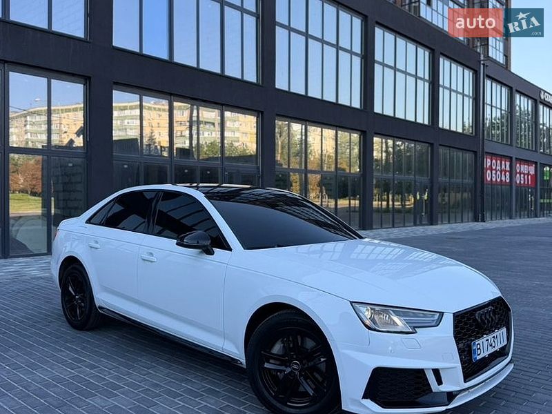 Седан Audi A4 2015 в Полтаві