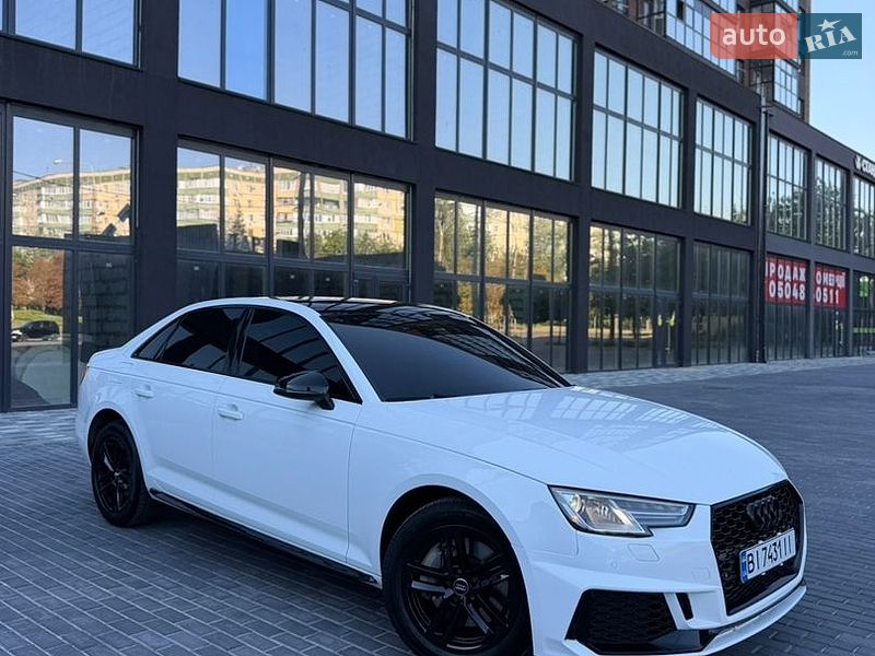Седан Audi A4 2015 в Полтаві