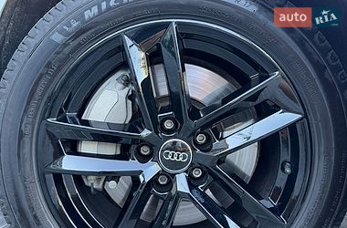Седан Audi A4 2015 в Полтаві