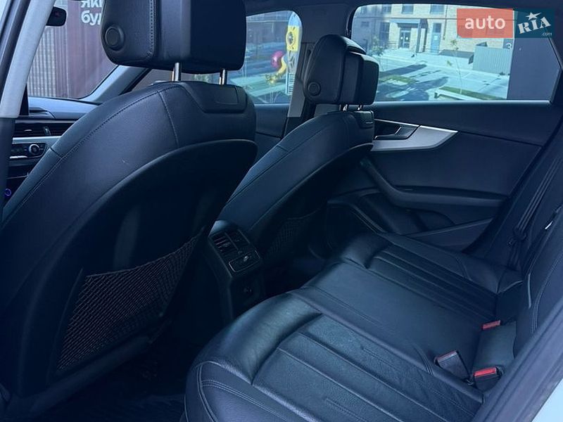 Седан Audi A4 2015 в Полтаві
