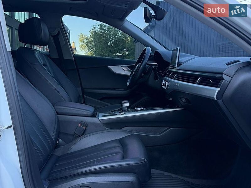 Седан Audi A4 2015 в Полтаві