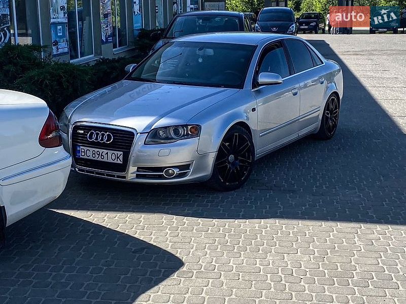 Седан Audi A4 2004 в Самборе