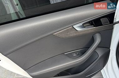Седан Audi A4 2023 в Хмельницькому