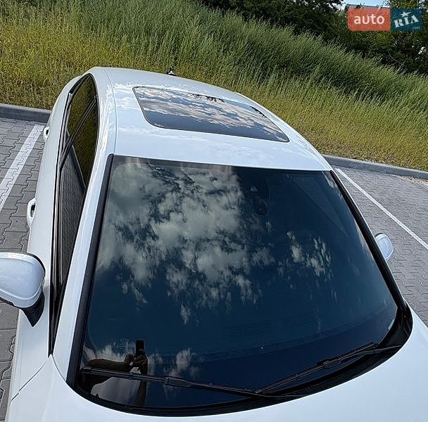 Седан Audi A4 2023 в Хмельницькому