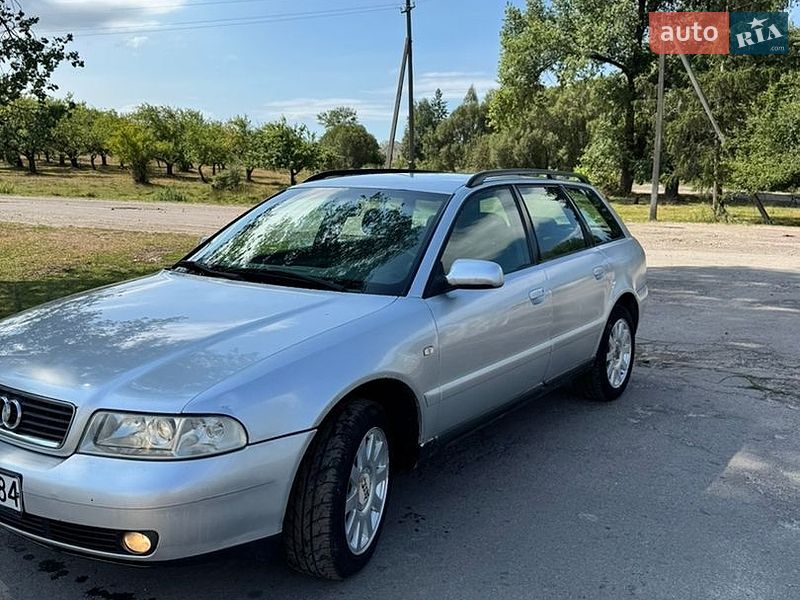 Універсал Audi A4 2000 в Степані