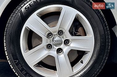 Седан Audi A4 2002 в Дрогобичі фото 35 Седан Audi A4 2002 в Дрогобичі