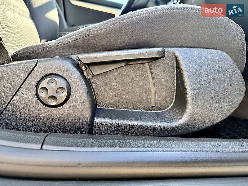 Седан Audi A4 2002 в Дрогобичі фото 43 Седан Audi A4 2002 в Дрогобичі