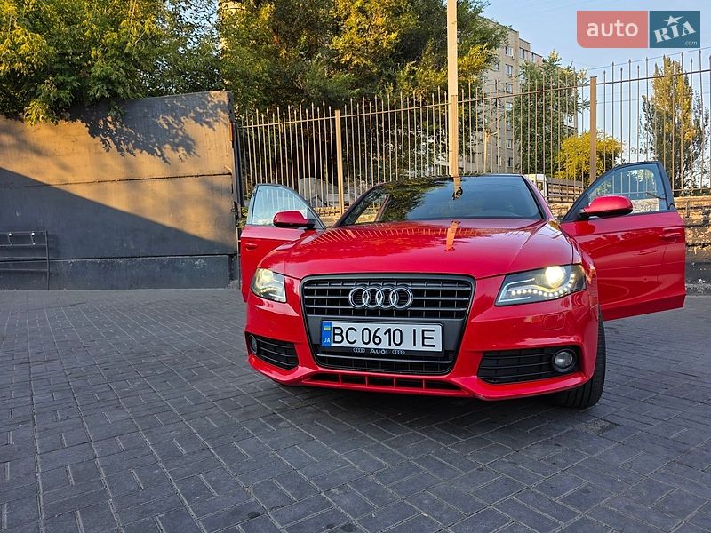 Седан Audi A4 2011 в Запорожье