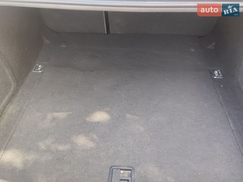 Седан Audi A4 2009 в Хмельнике