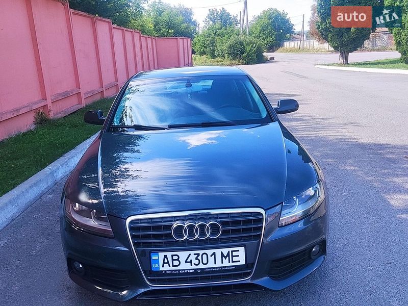 Седан Audi A4 2009 в Хмельнике