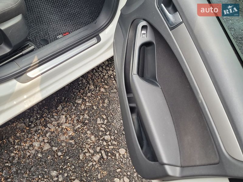 Універсал Audi A4 2013 в Києві