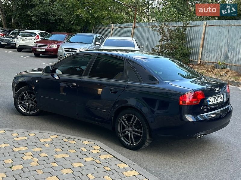 Седан Audi A4 2006 в Вишневому