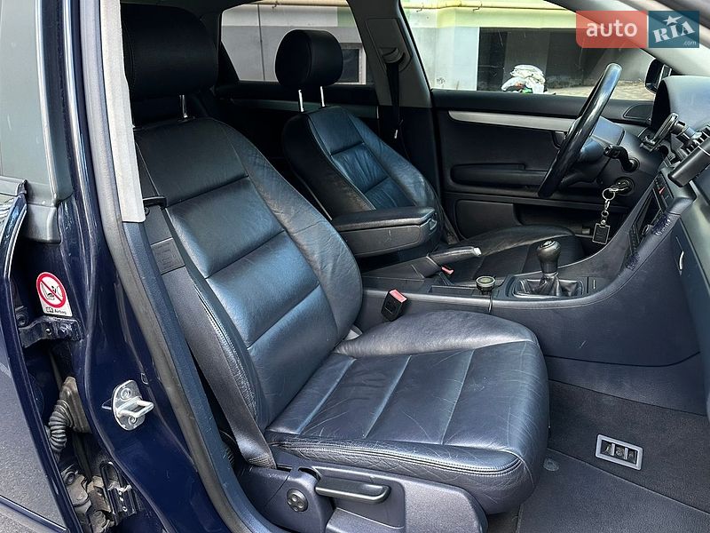 Седан Audi A4 2006 в Вишневом