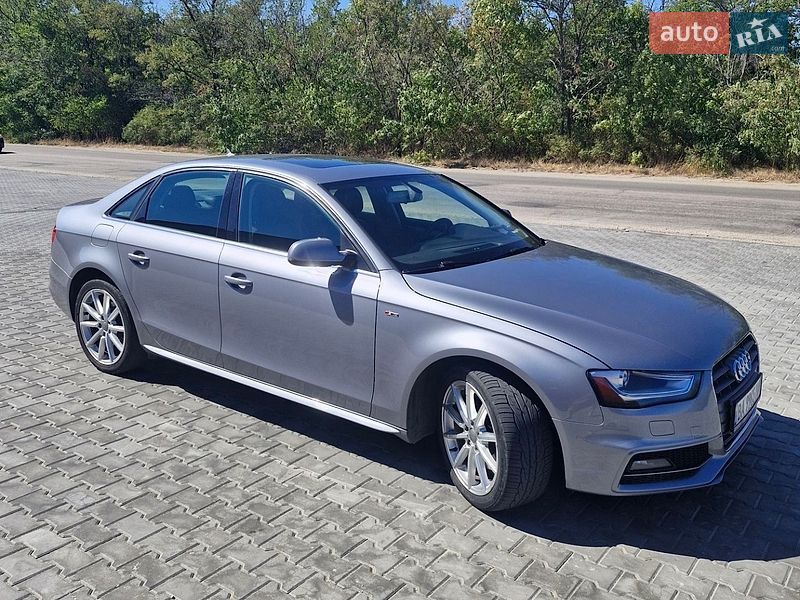 Audi A4 2014