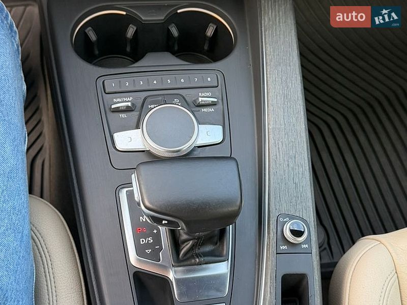 Седан Audi A4 2016 в Кривом Роге