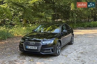 Седан Audi A4 2016 в Львове