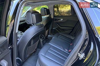 Седан Audi A4 2016 в Львове