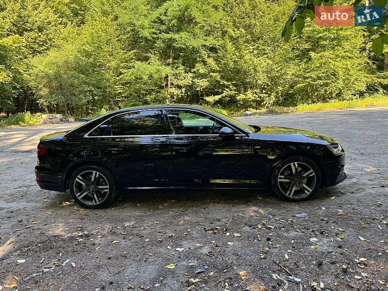 Седан Audi A4 2016 в Львове