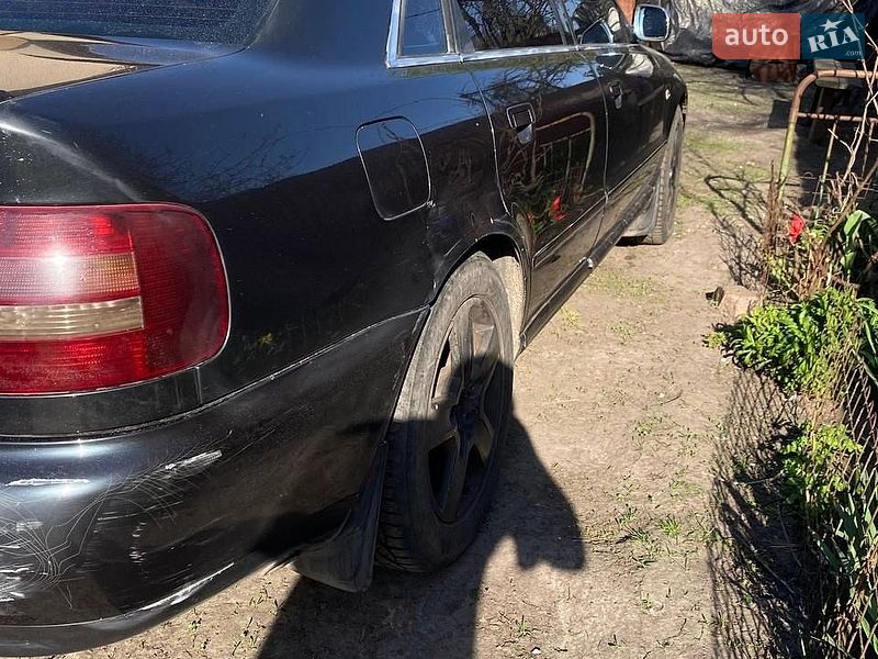 Седан Audi A4 1998 в Борисполе