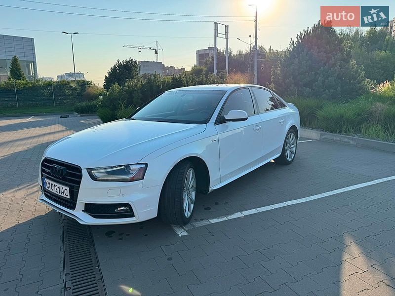 Седан Audi A4 2013 в Харькове