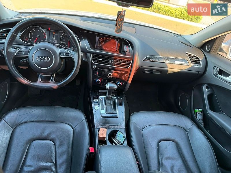 Седан Audi A4 2013 в Харькове