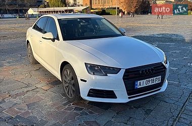 Седан Audi A4 2016 в Кременчуге