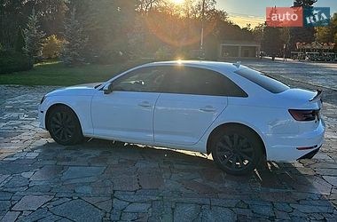 Седан Audi A4 2016 в Кременчуге