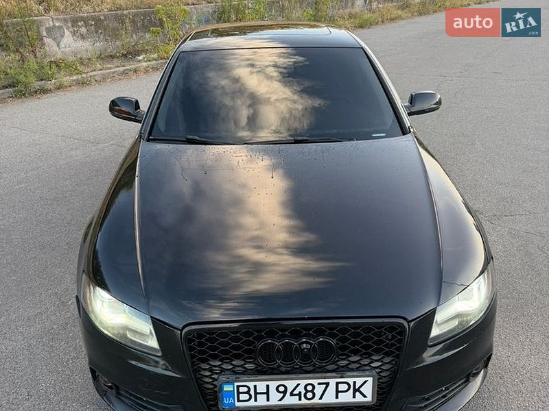 Седан Audi A4 2010 в Києві