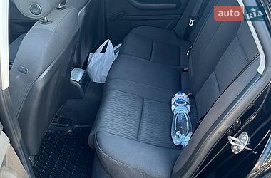 Седан Audi A4 2006 в Слобожанському