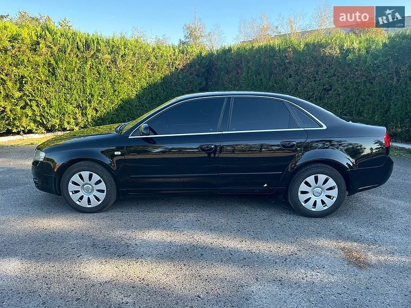 Седан Audi A4 2006 в Слобожанському
