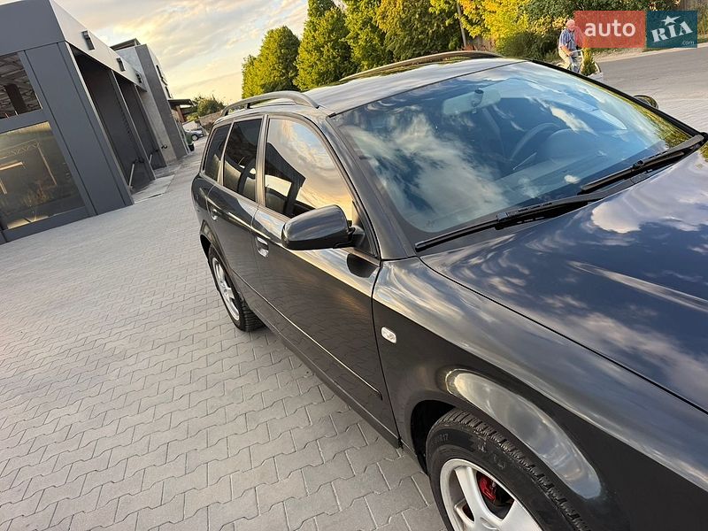 Універсал Audi A4 2004 в Умані