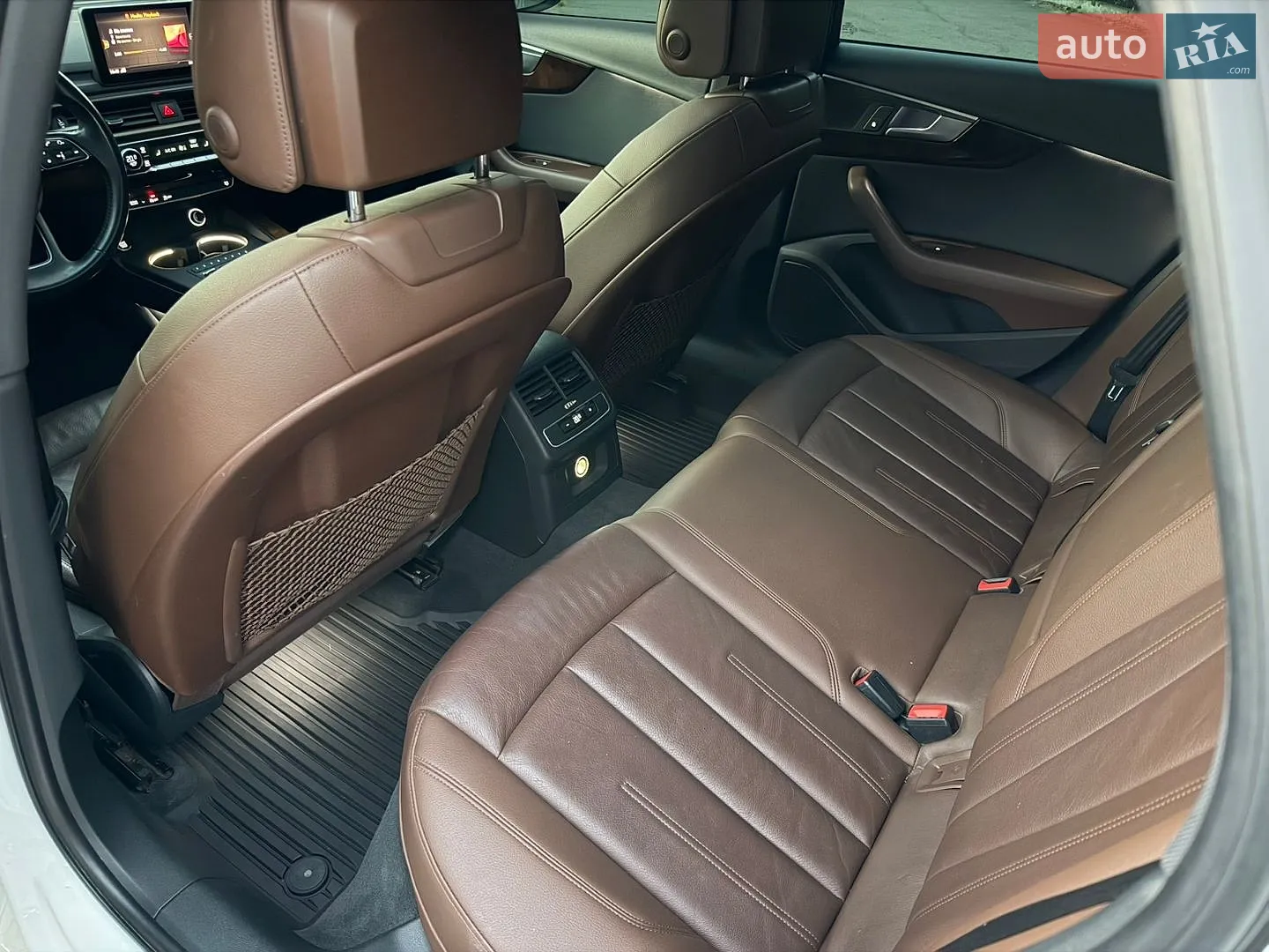 2016 Audi A4 - мініатюра 13