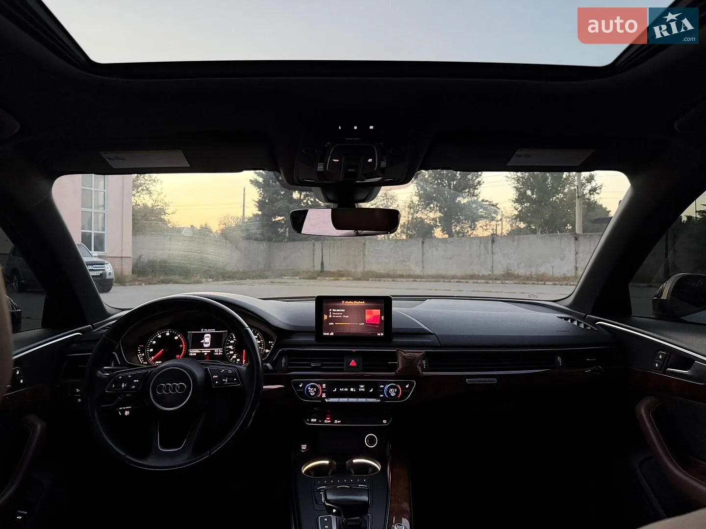 2016 Audi A4 - мініатюра 16