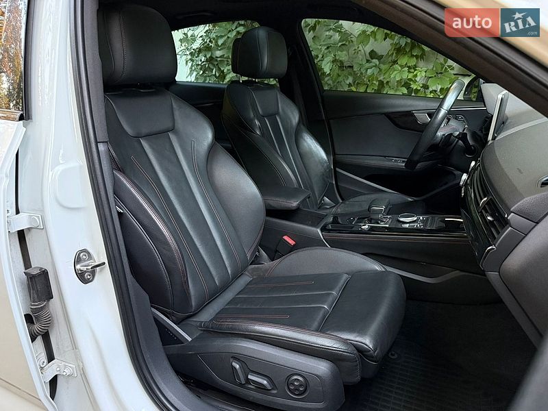 Седан Audi A4 2018 в Харкові