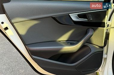 Седан Audi A4 2018 в Харкові