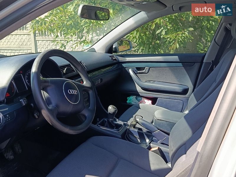 Седан Audi A4 2004 в Чернігові