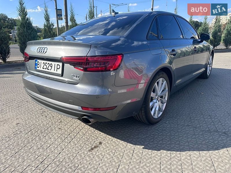 Седан Audi A4 2017 в Полтаві