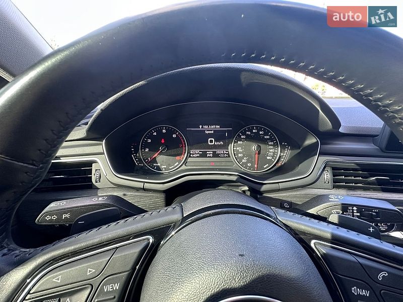 Седан Audi A4 2017 в Полтаві