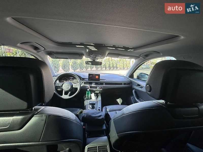 Седан Audi A4 2017 в Полтаві