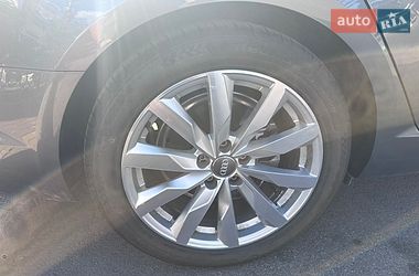 Седан Audi A4 2017 в Полтаві