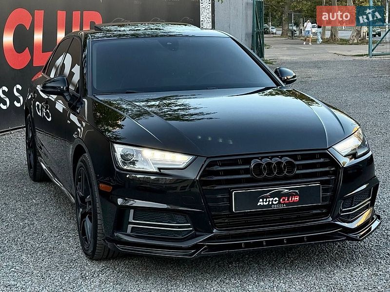Седан Audi A4 2018 в Одесі