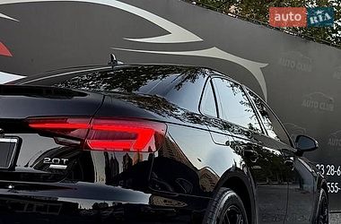Седан Audi A4 2018 в Одесі