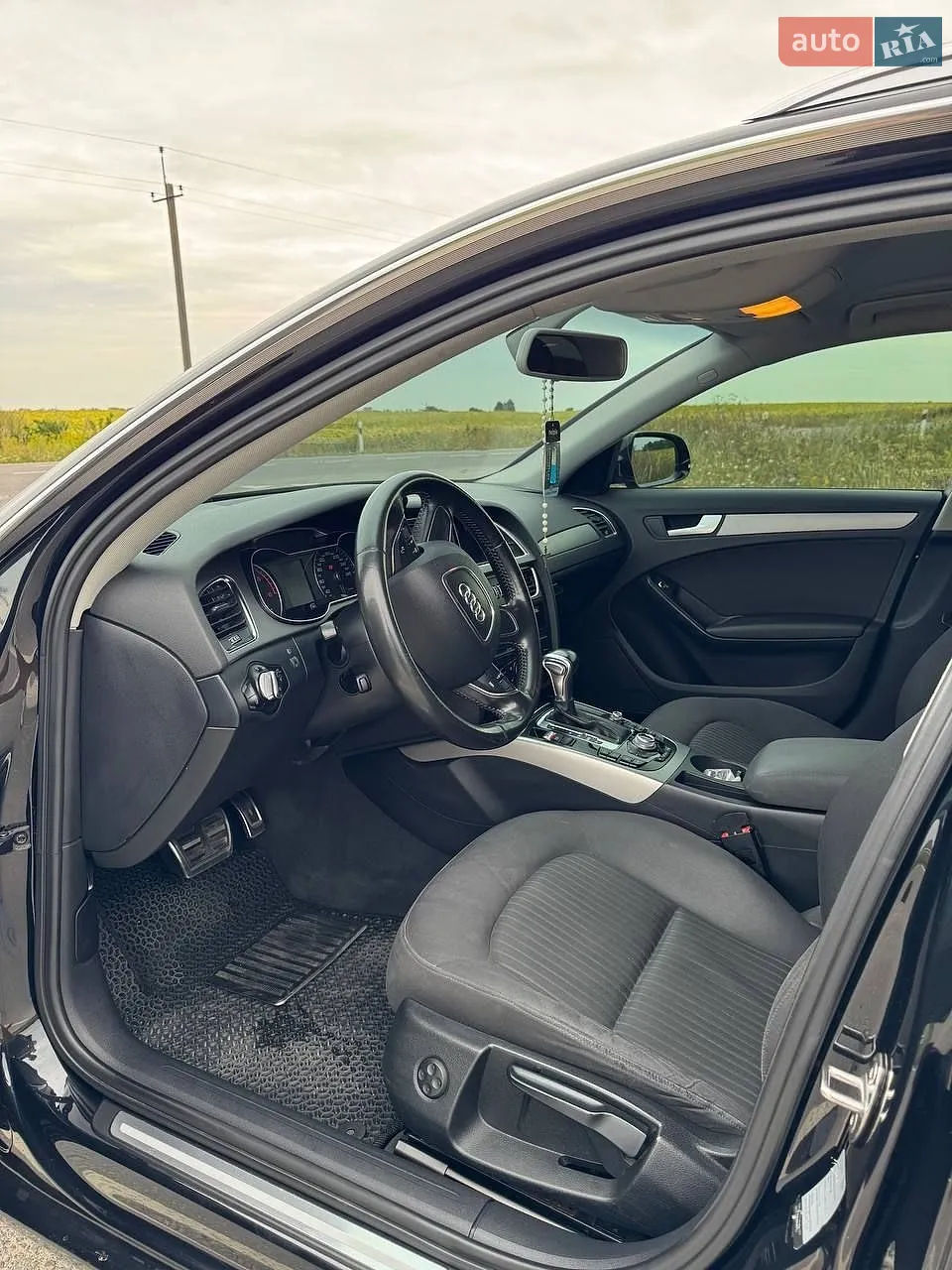 2012 Audi A4 - мініатюра 28