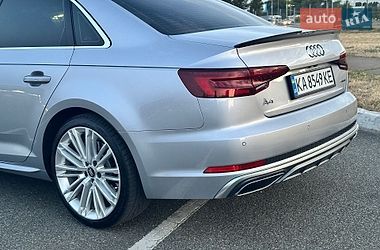 Седан Audi A4 2018 в Киеве