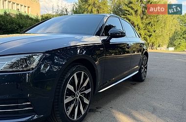 Седан Audi A4 2017 в Умані