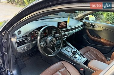 Седан Audi A4 2017 в Умані