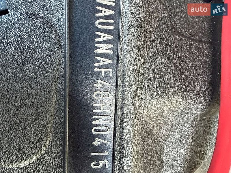 Седан Audi A4 2017 в Умані