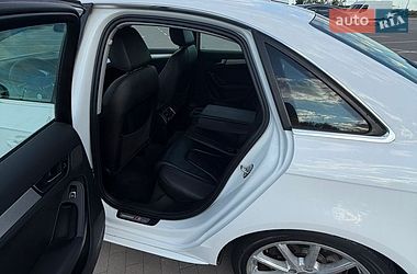 Седан Audi A4 2015 в Борисполі