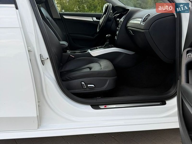 Седан Audi A4 2015 в Борисполі